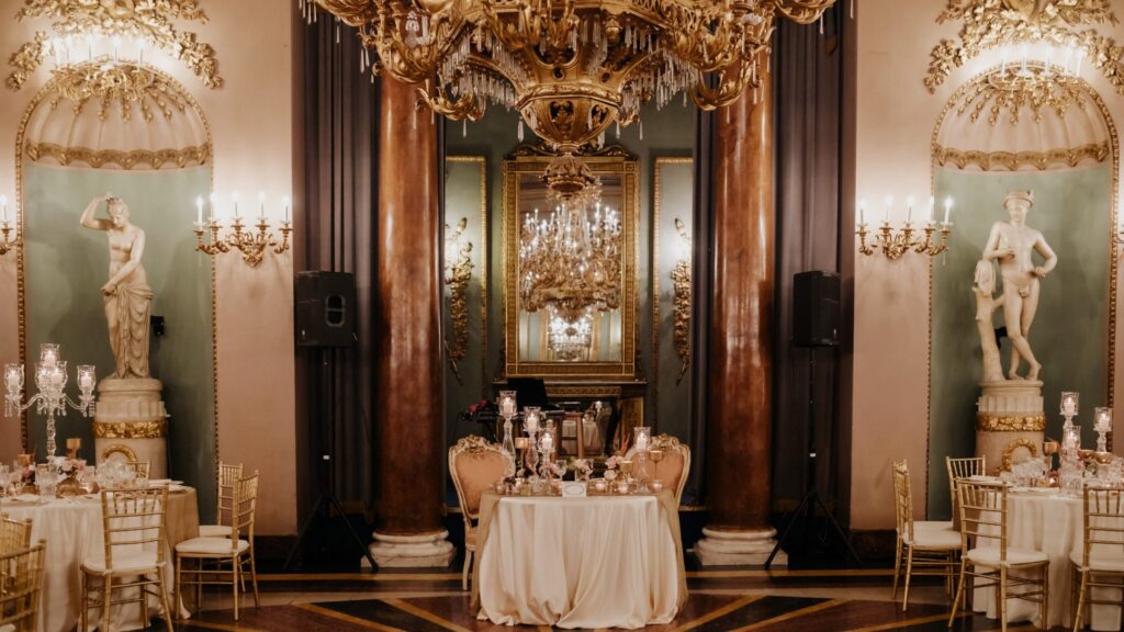 Tavolo degli sposi nella Galleria Monumentale di Palazzo Borghese, Firenze